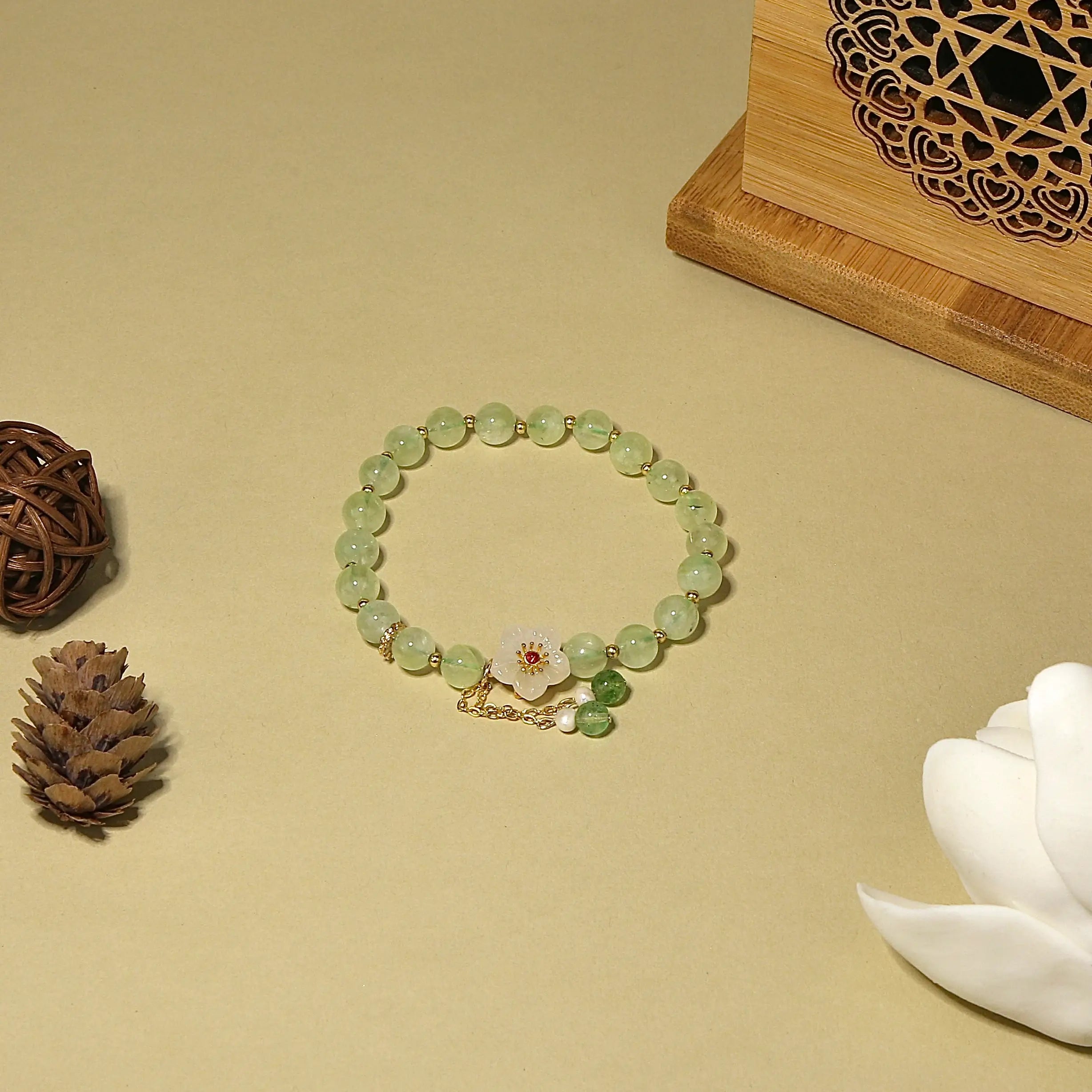 7.5mm Prehnite Healing Bracelet with Sakura Agate