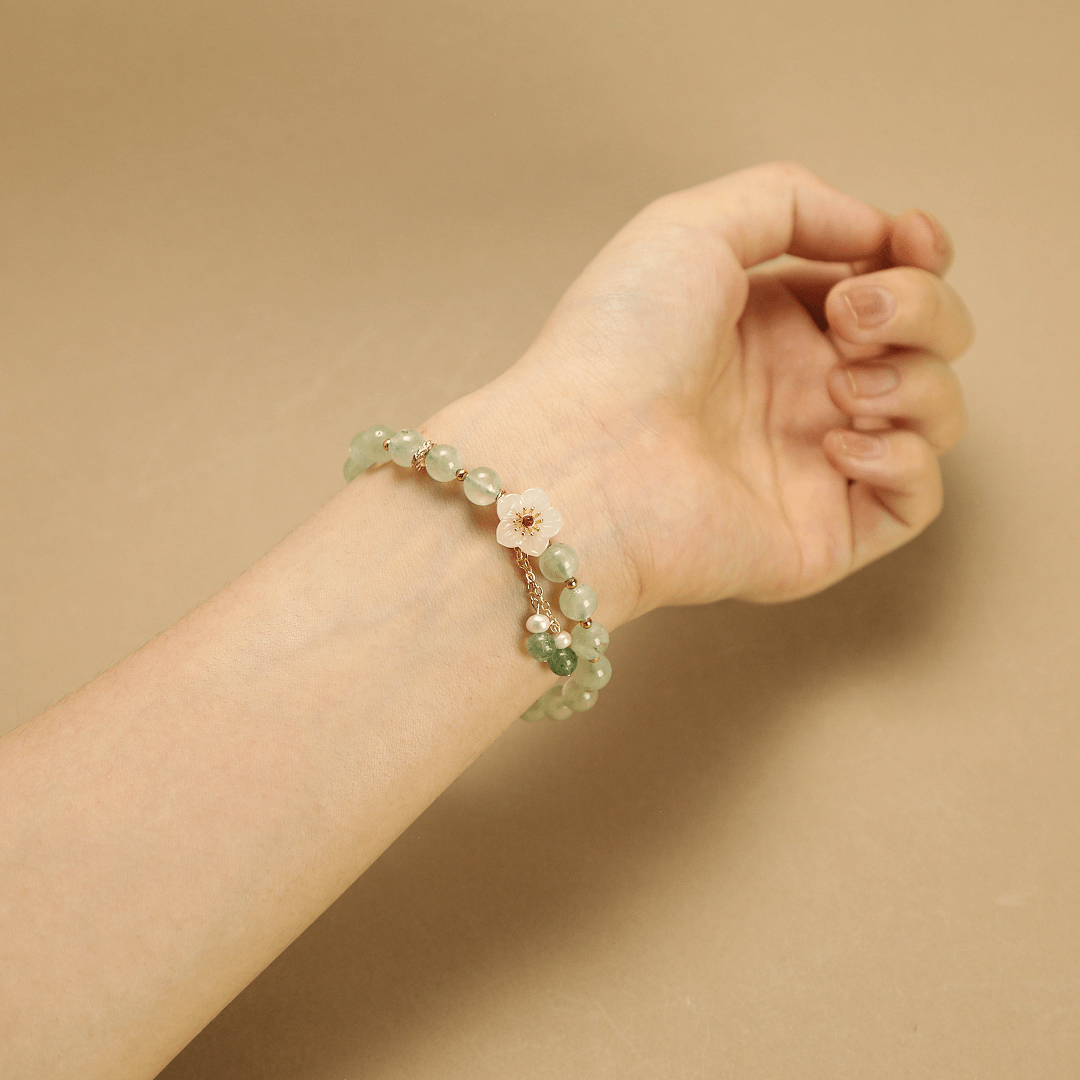 7.5mm Prehnite Healing Bracelet with Sakura Agate