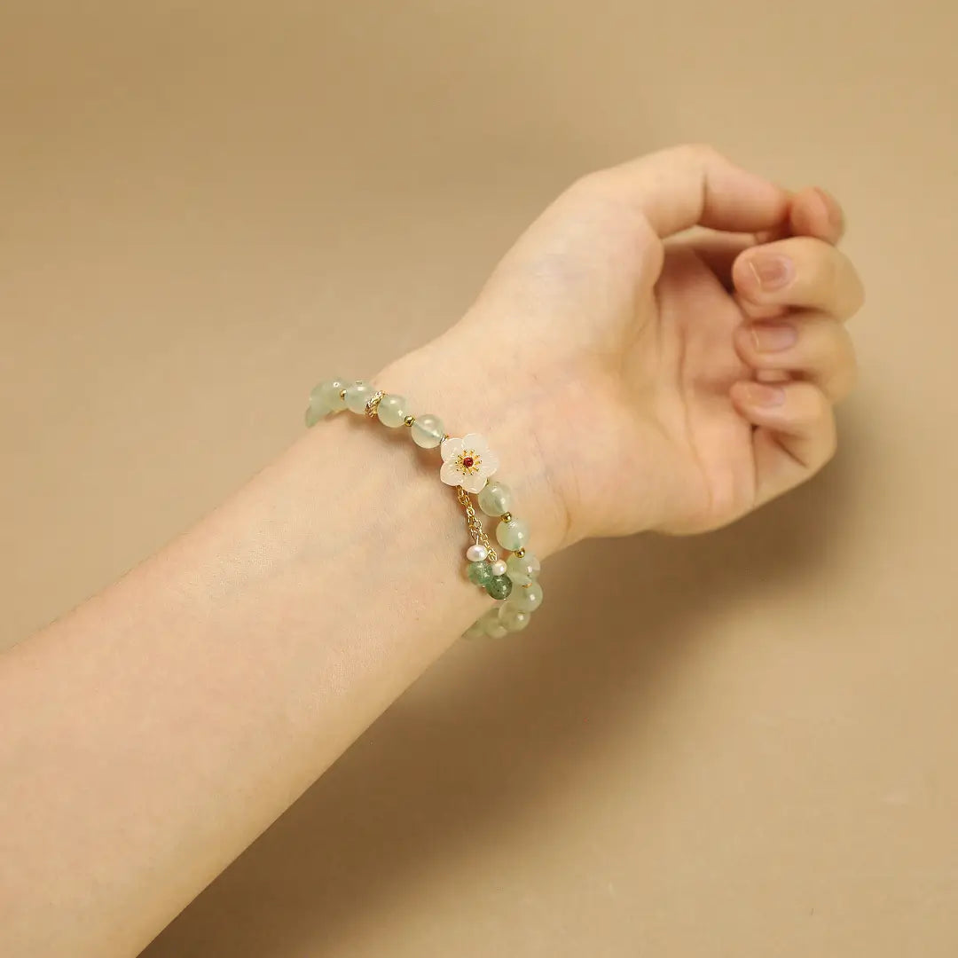 7.5mm Prehnite Healing Bracelet with Sakura Agate
