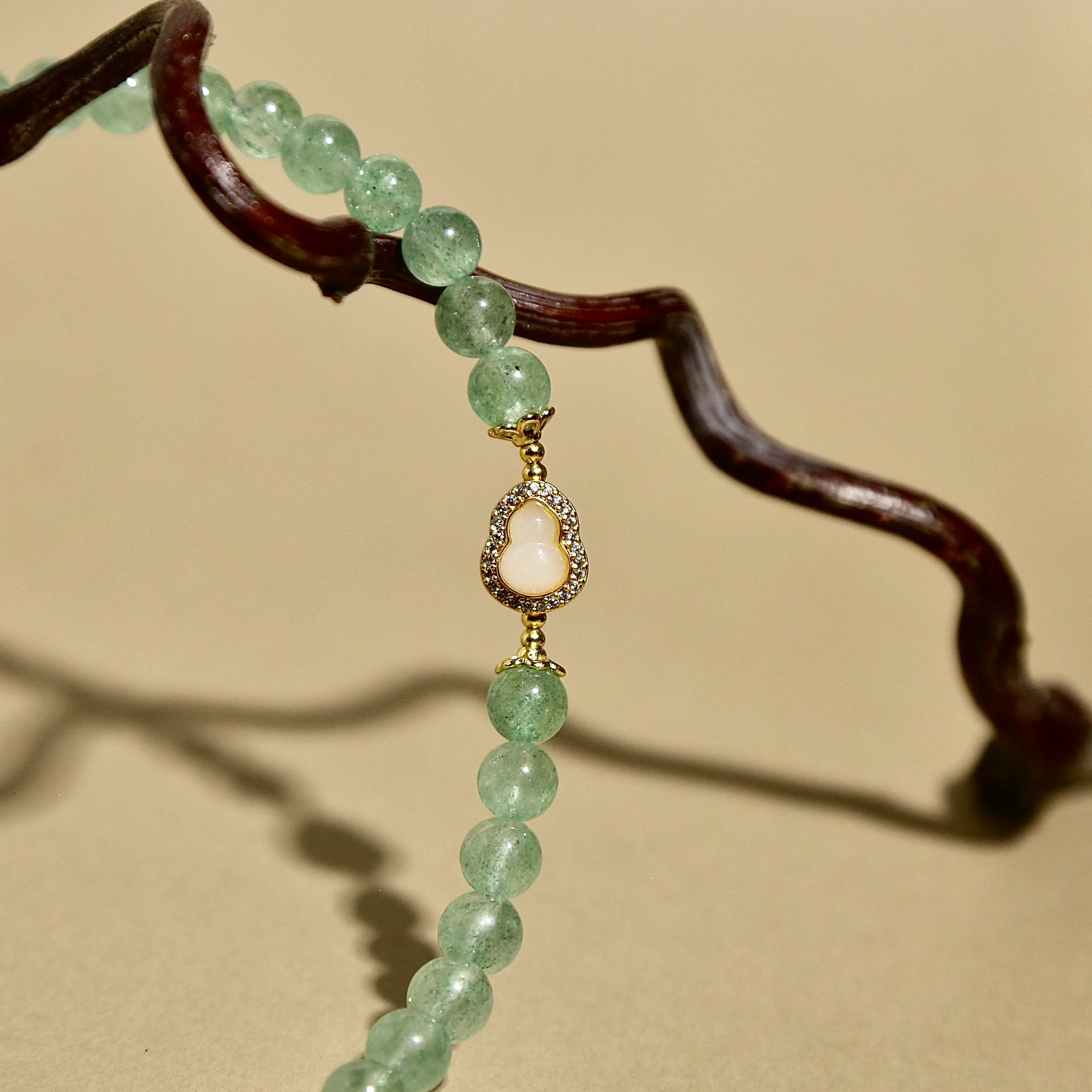 7.5mm Green Strawberry Quartz Bracelet with Pearl & Agate Charms