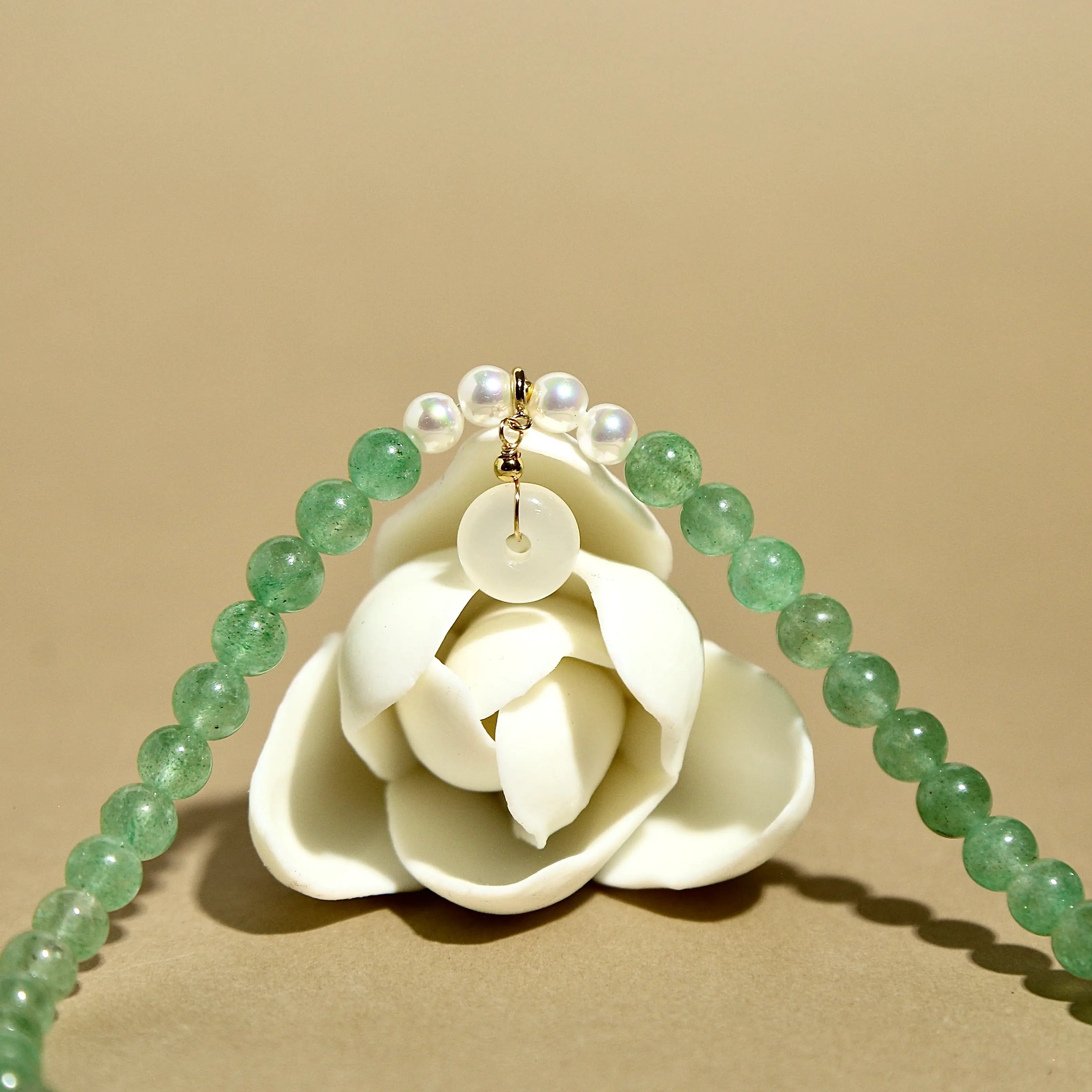 7.5mm Green Strawberry Quartz Bracelet with Pearl & Agate Charms