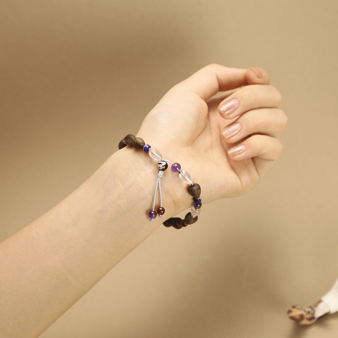 8mm Premium Kyara Agarwood Bracelet with Gemstones