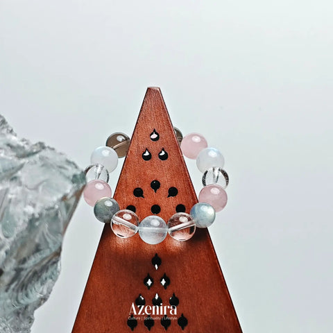 Cancer Zodiac Crystal Bracelet with Moonstone, Aquamarine, Rose Quartz and Labradorite,Designed for Healing and Meditation,Fine Gifts.